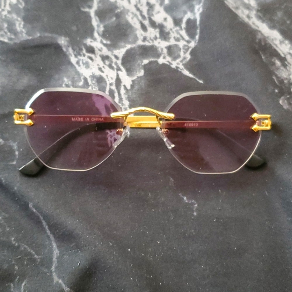 Tilly's Sunglasses (brand new)